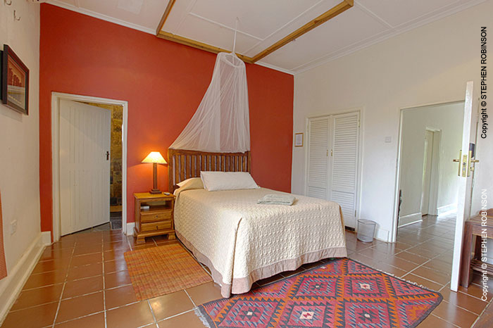 016_ML.166466-Hotel-Guest-Room-Zambia