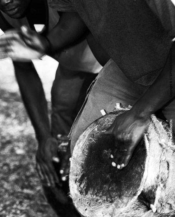 020_CZmM.1383VBW-African-Drums-Zambia