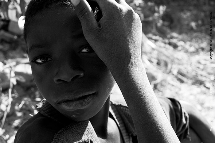 013_PZmL.8116BW-Village-Boy-N-Zambia