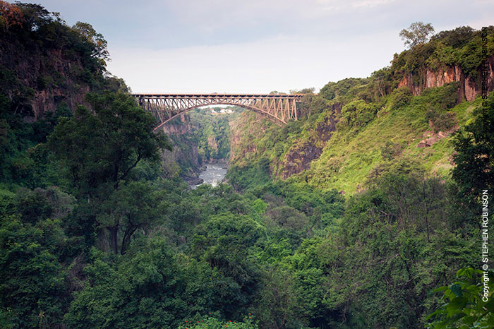 074_LZmS.7098-Victoria-Falls-Bridgeiver-&-Gorge-Zambezi-R-Zambia