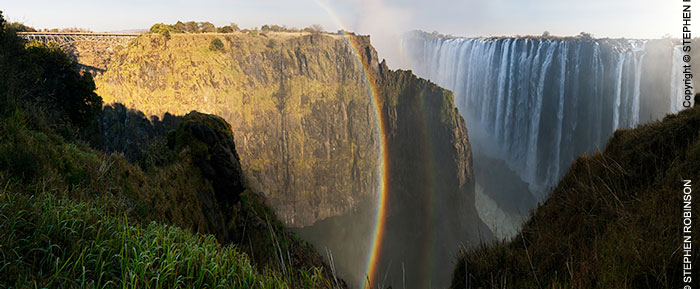 086_LZmS.328493-Rainbows-&-Danger-Point-VictoriaFalls-Zambezi-R-Zambia