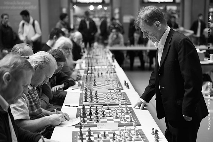 064_USe.2371BW-Chess-Sweden