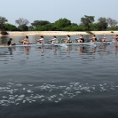 20_SZmR.9748-Rowing-on-Zambezi-Cambridge-Ladies'-Eight