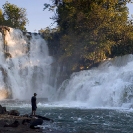 016_TZmN.7984-Kabwelume-Falls-&-Man-N-Zambia