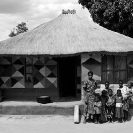 017_PZmN.8069BW-African-Painted-House-&-Owners-N-Zambia