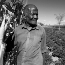 007_AgCF.0034BW-Conservation-Farmer-&-Crops-Zambia